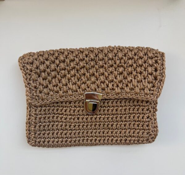 Pochette Mani